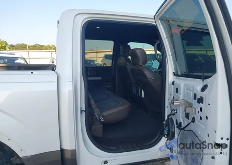 2016 Ford F-150 King Ranch из США, поврежденный, VIN 1FTEW1EG7GFD19712